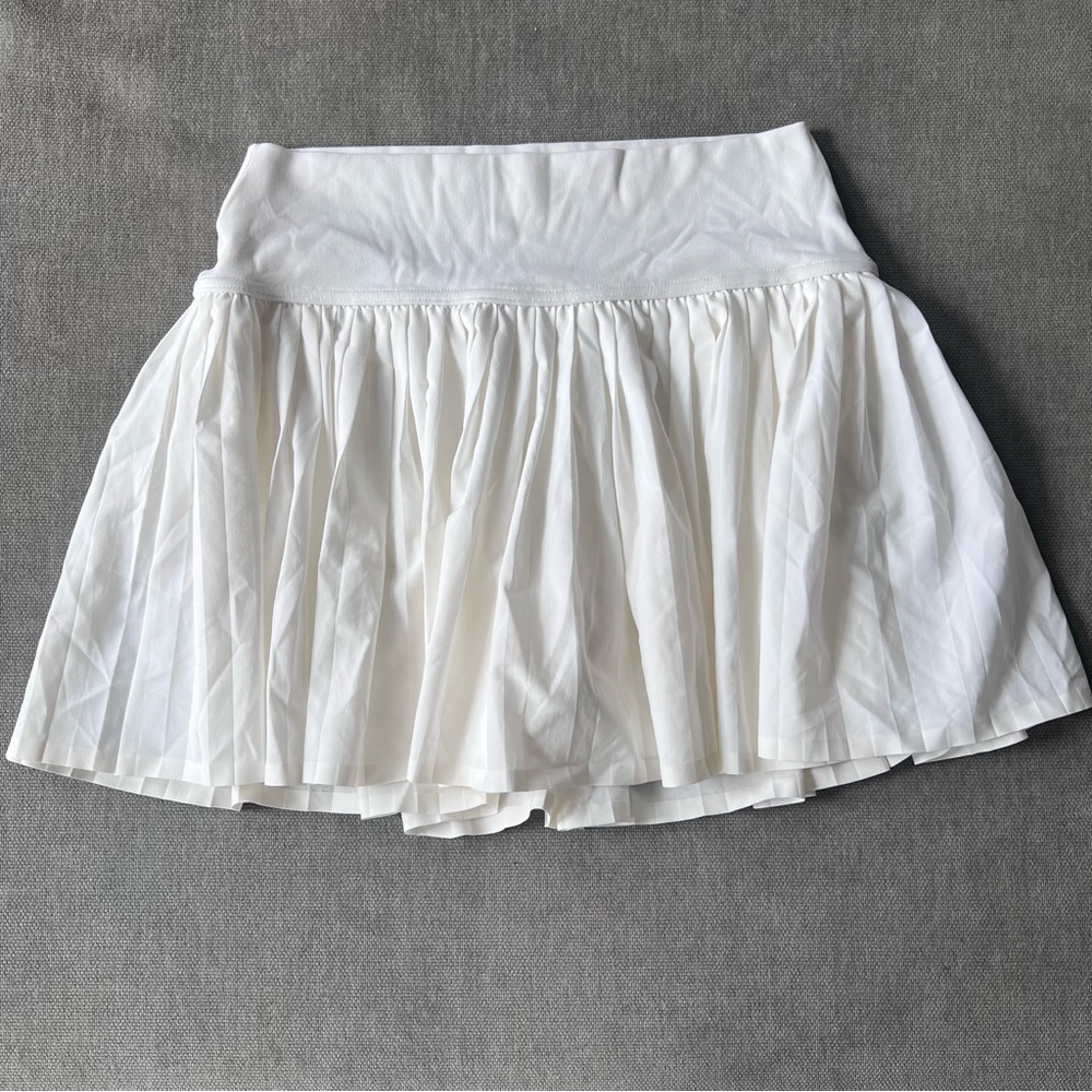 OFFLINE Aerie All Aces Tennis Skort Pleated White M